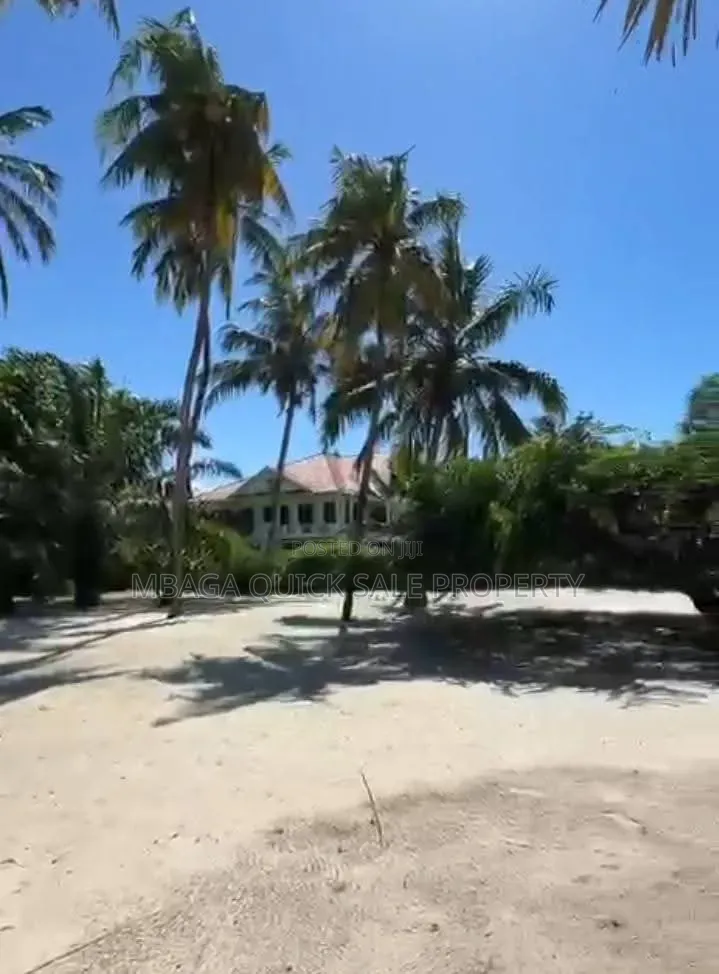Prime Area Plot SQM 5050 for Sale Usd 3,500,000 Located in Kawe Beach in Kawe