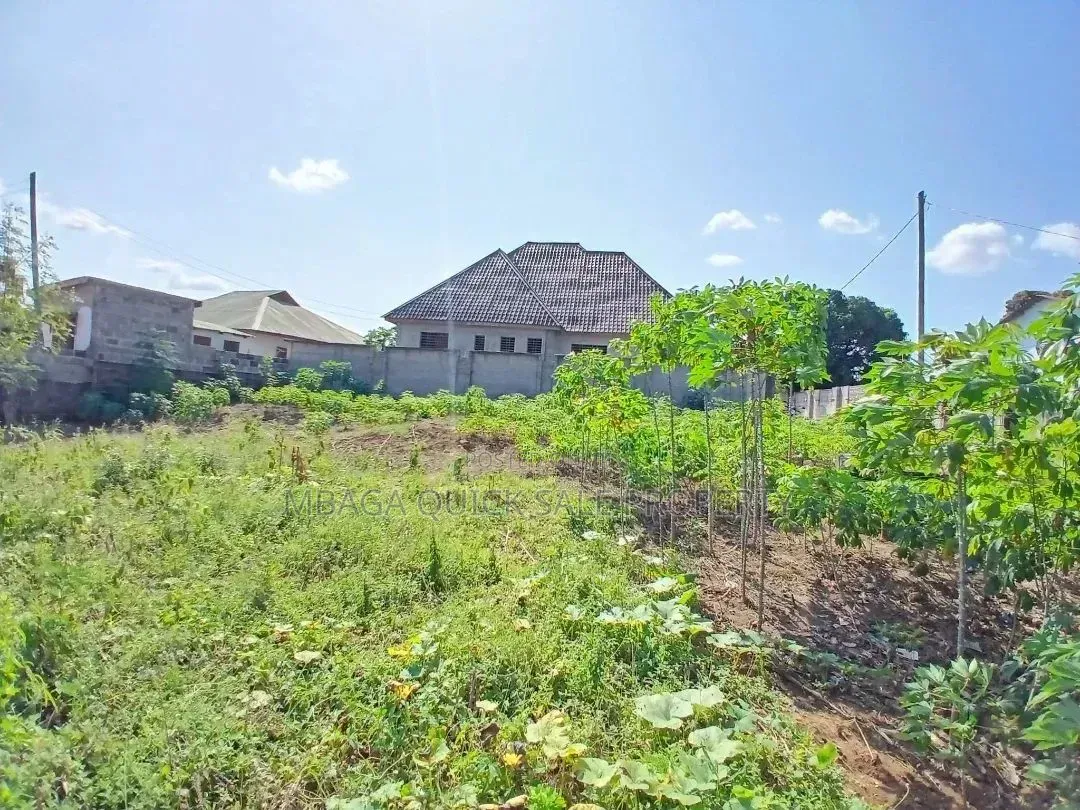 Plot Inauzwa Kinyerezi Kwa Ditopile in Kinyerezi