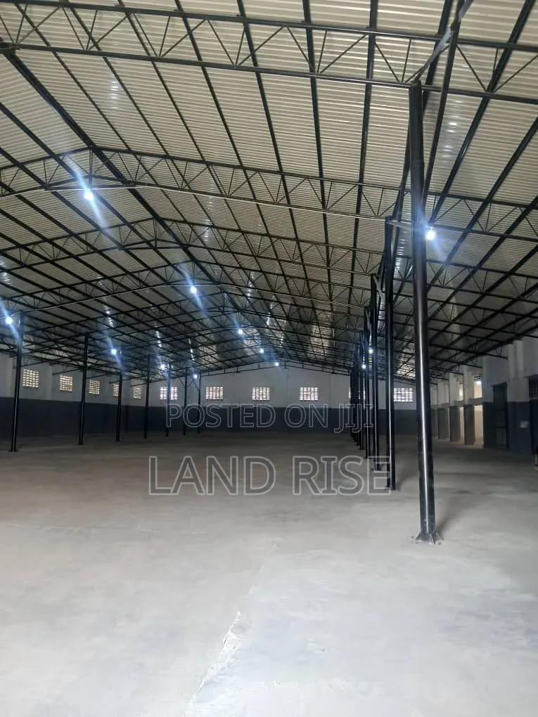 5000 SQM Warehouse in CHANG'OMBE in Chang'ombe