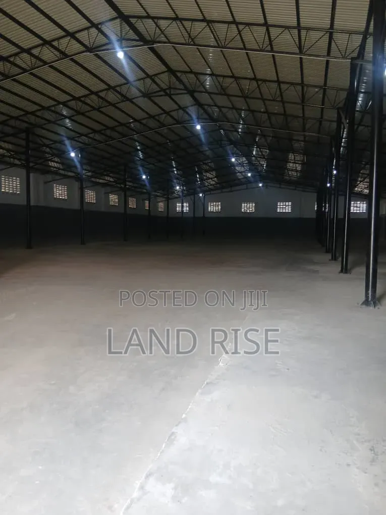 5000 SQM Warehouse in CHANG'OMBE in Chang'ombe