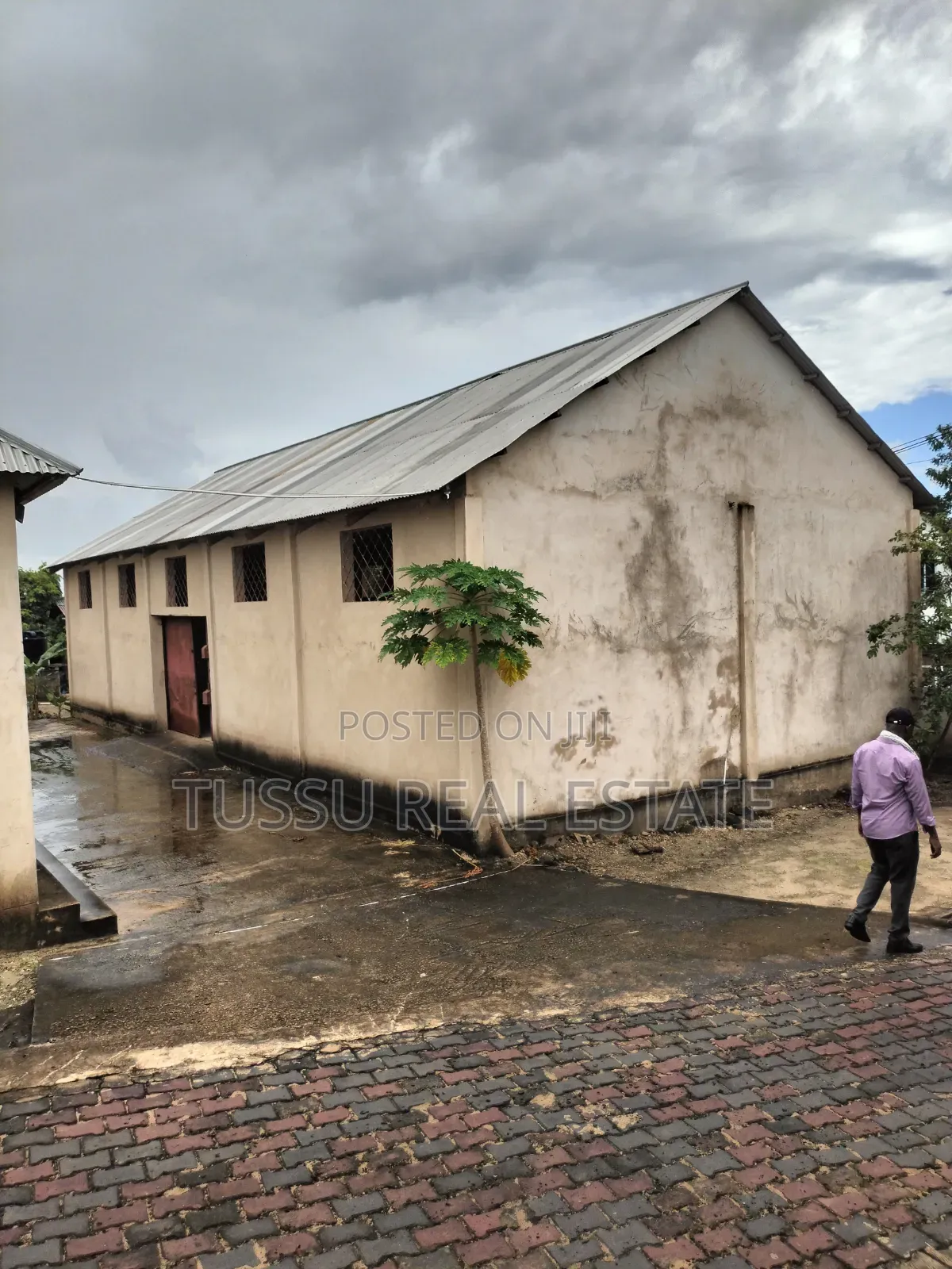 Warehouse for Rent in Salasala in Kinondoni