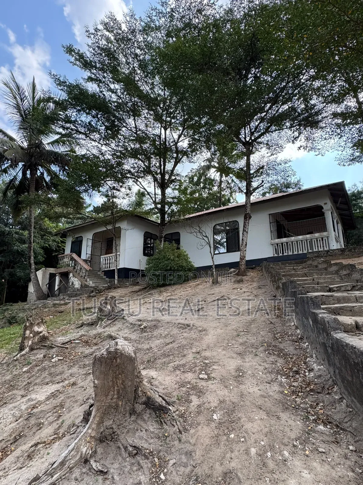 4bdrm House in Goba for sale in Goba