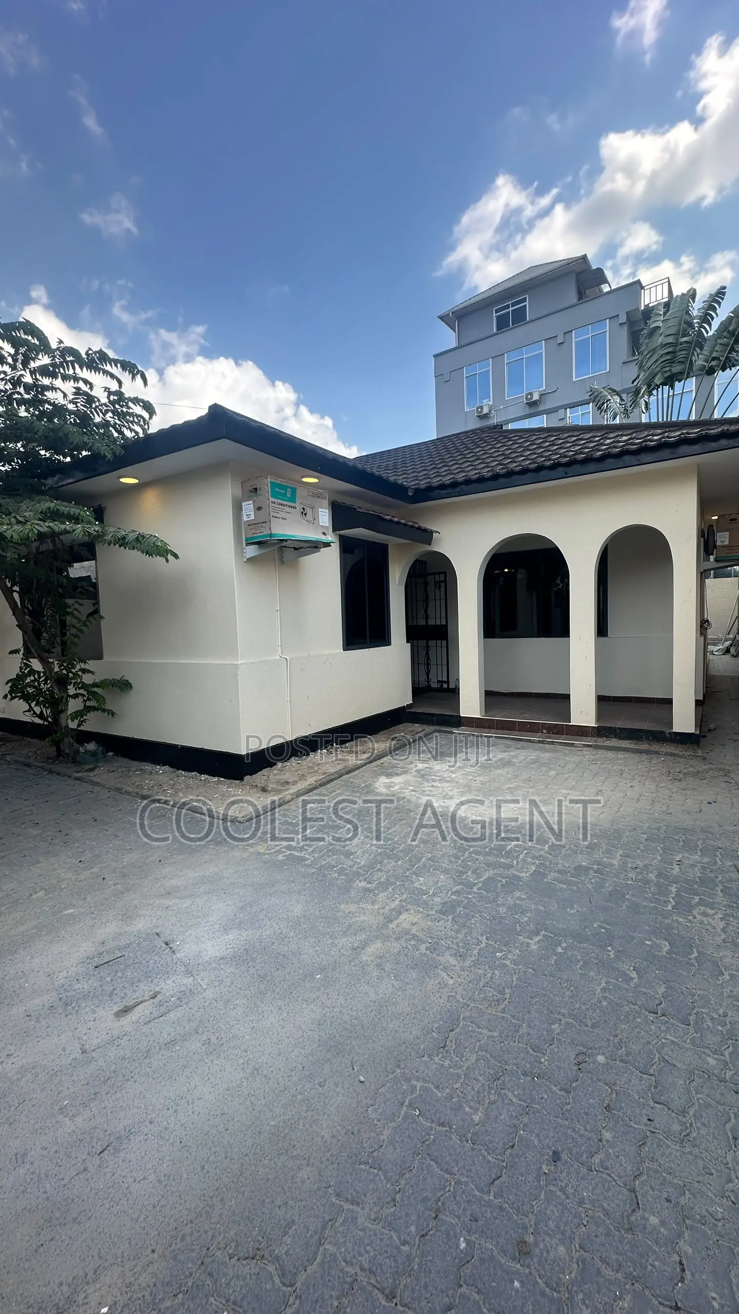 3bdrm House in Coolest Estate, Kinondoni for rent in Kinondoni