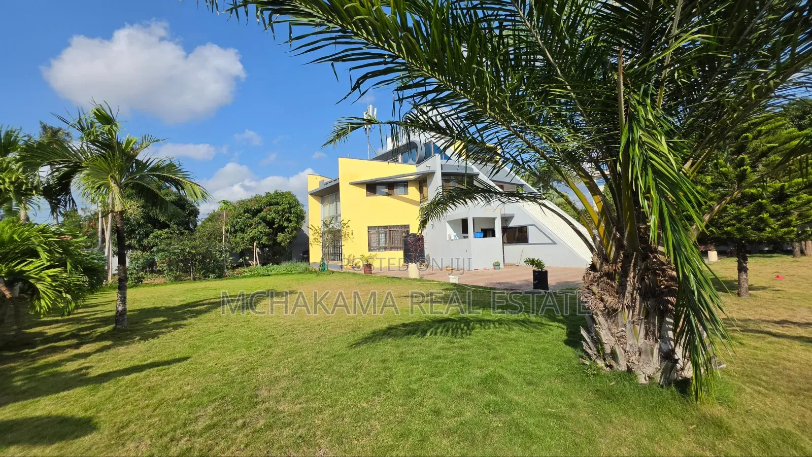 4bdrm Block of Flats in Mchakama Real Estate, Mbezi Beach for sale in Mbezi Beach