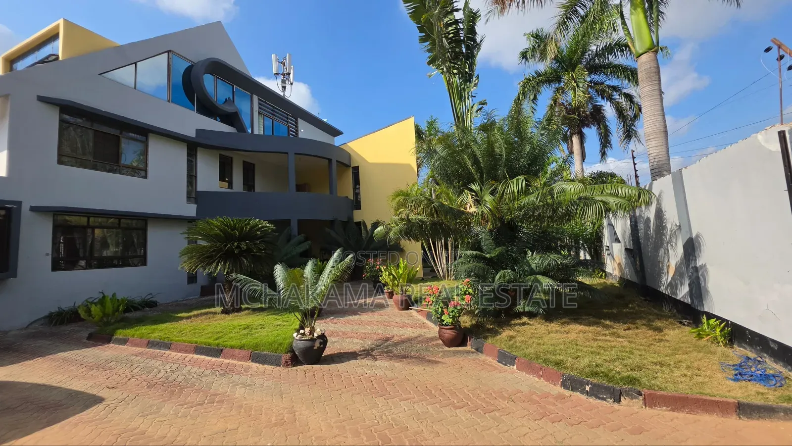 4bdrm Block of Flats in Mchakama Real Estate, Mbezi Beach for sale in Mbezi Beach