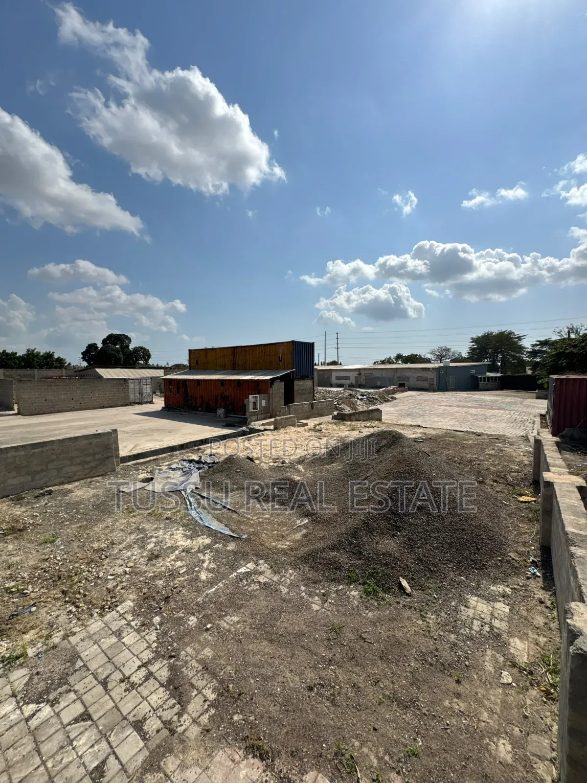 Yard /Open Space for Rent Boko DSM Bagamoyo Rd in Kinondoni