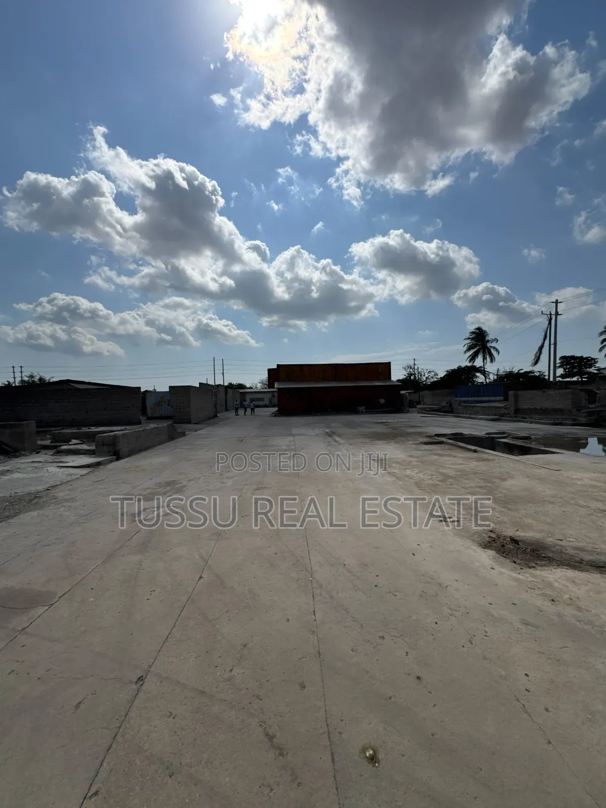 Yard /Open Space for Rent Boko DSM Bagamoyo Rd in Kinondoni