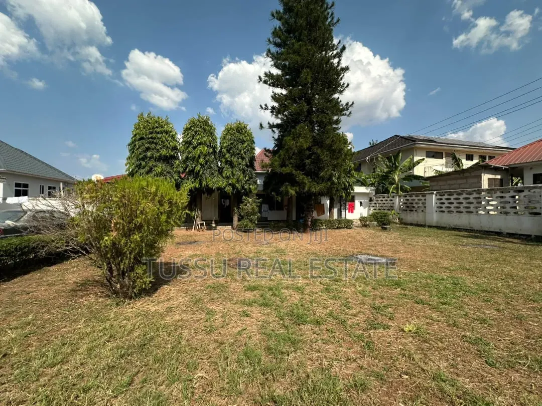 3bdrm House in Mbezibeach Makonde, Kinondoni for sale in Kinondoni
