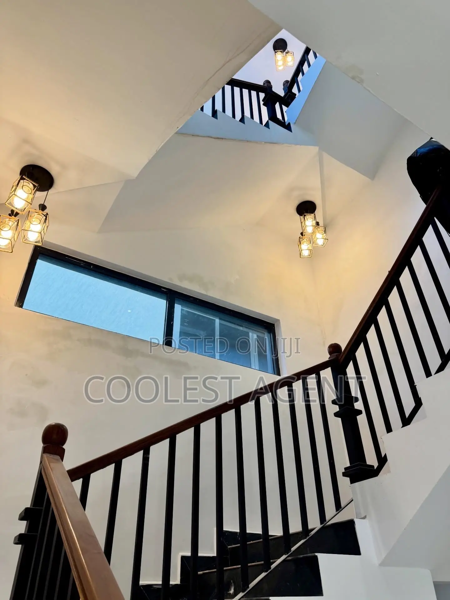 Furnished 4bdrm Villa in Coolest Estate, Oyster Bay for rent in Oyster Bay