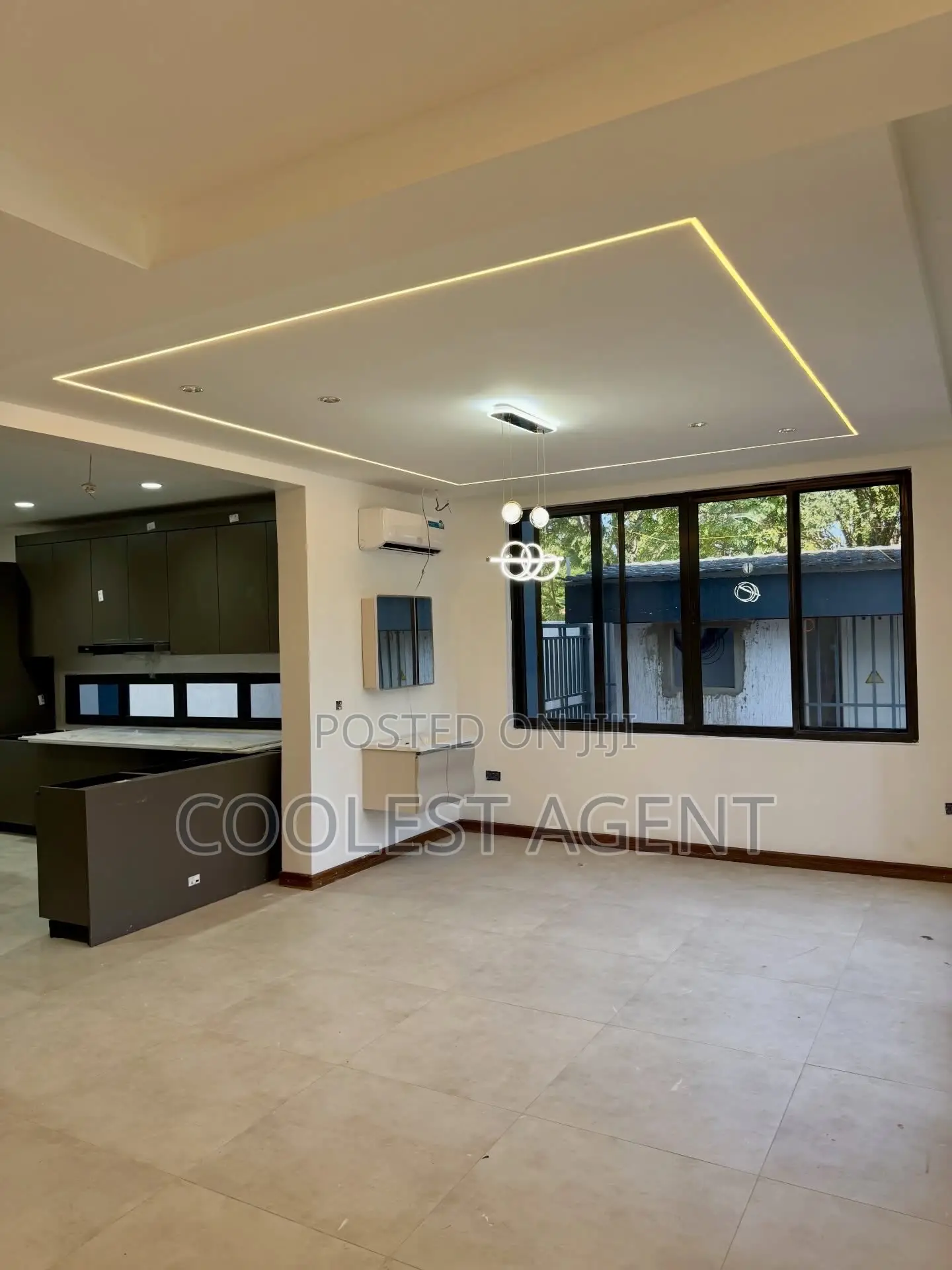 Furnished 4bdrm Villa in Coolest Estate, Oyster Bay for rent in Oyster Bay