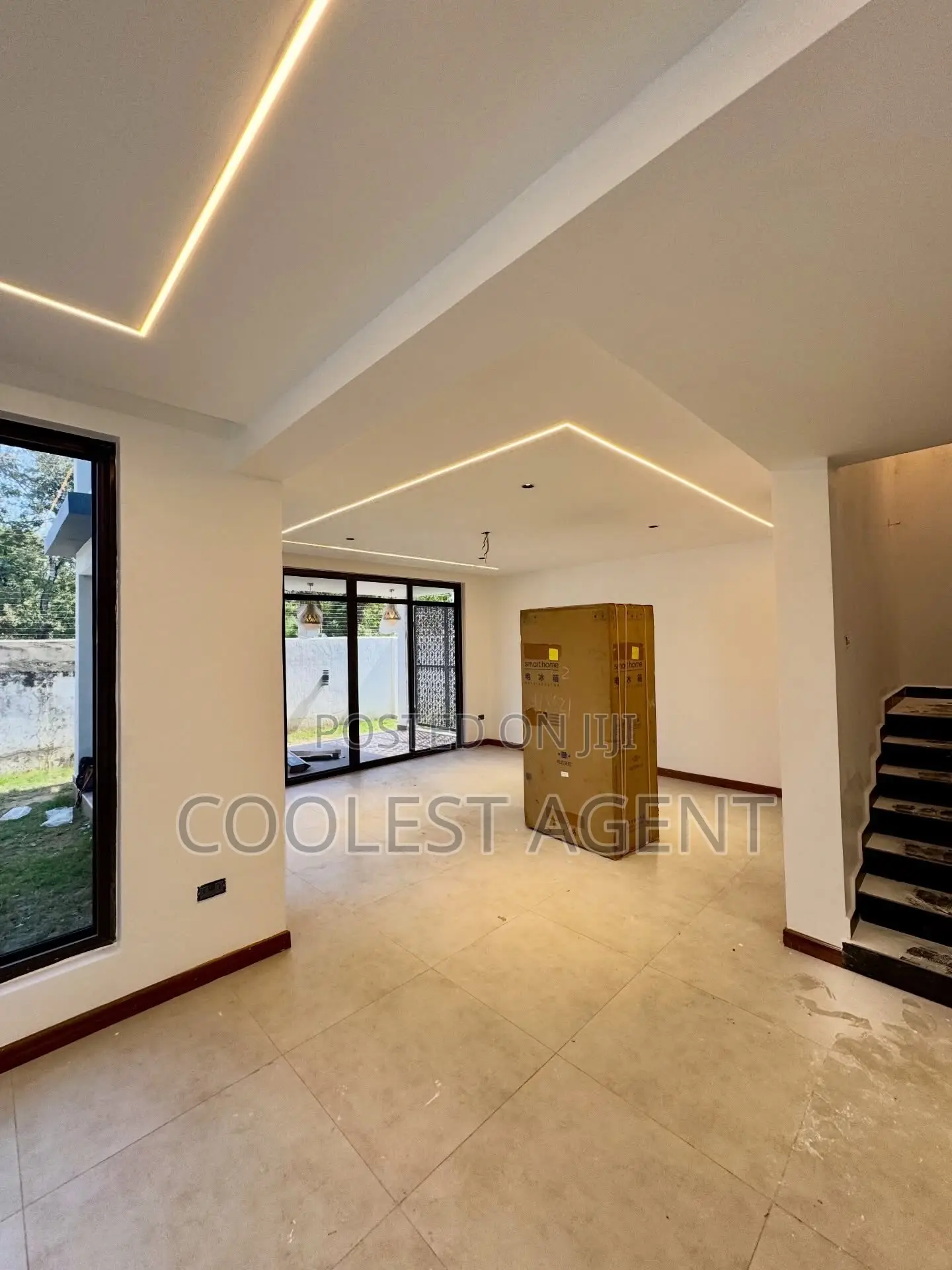 Furnished 4bdrm Villa in Coolest Estate, Oyster Bay for rent in Oyster Bay