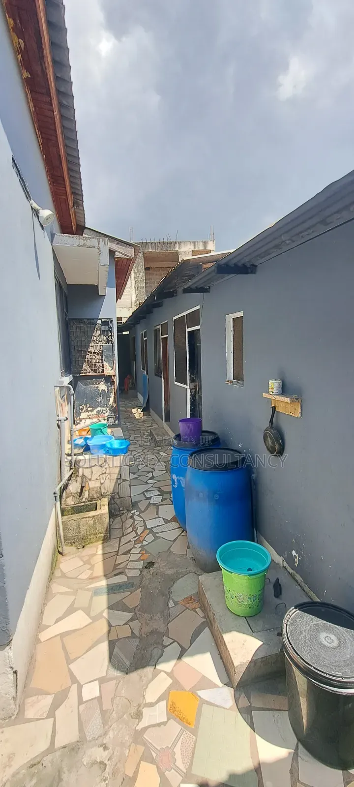 5bdrm House in Sinza for sale in Sinza