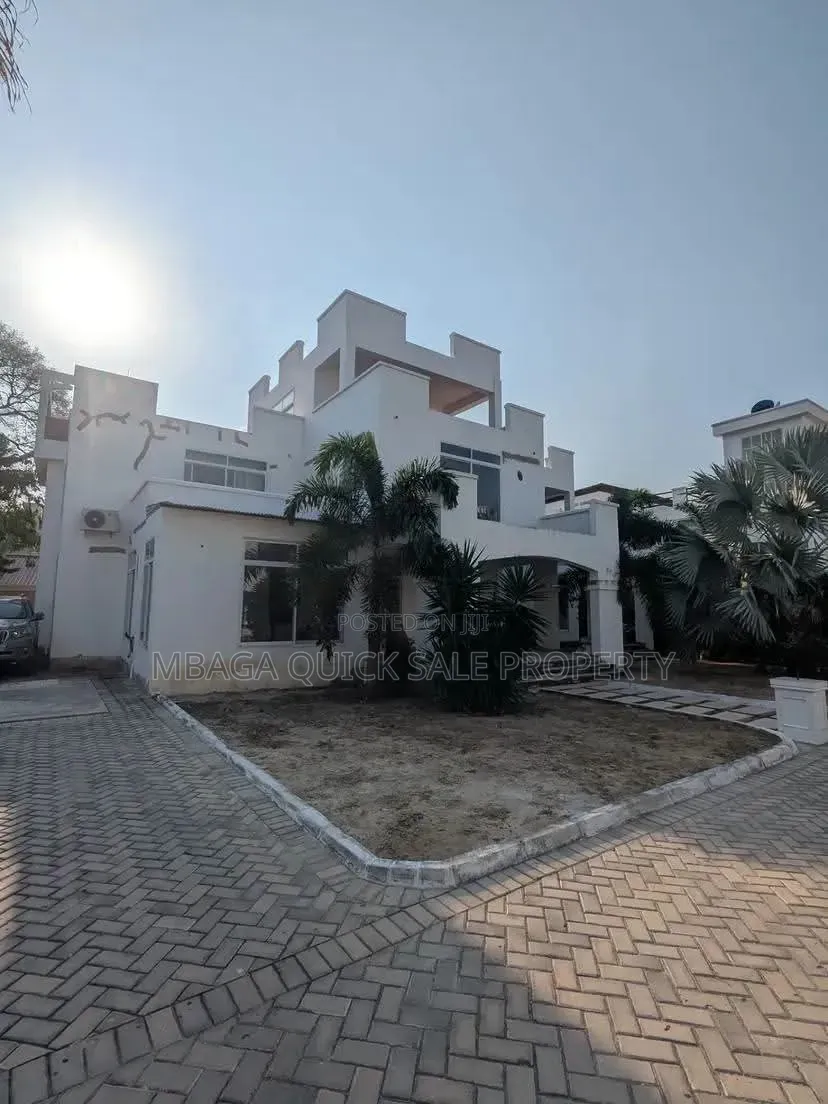 5bdrm House in Kawe for rent in Kawe