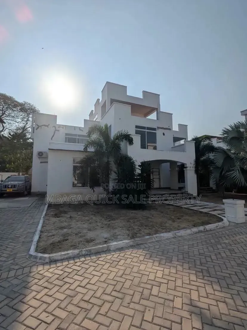5bdrm House in Kawe for rent in Kawe