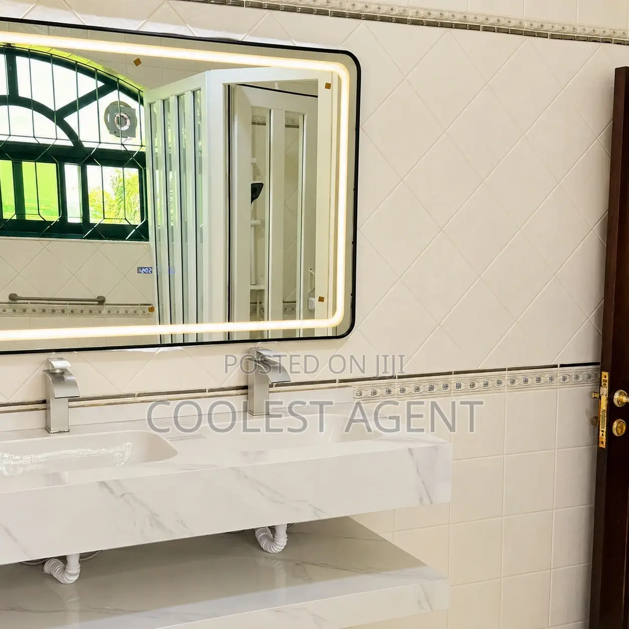 Furnished 4bdrm Villa in Coolest Estate, Masaki for rent in Masaki