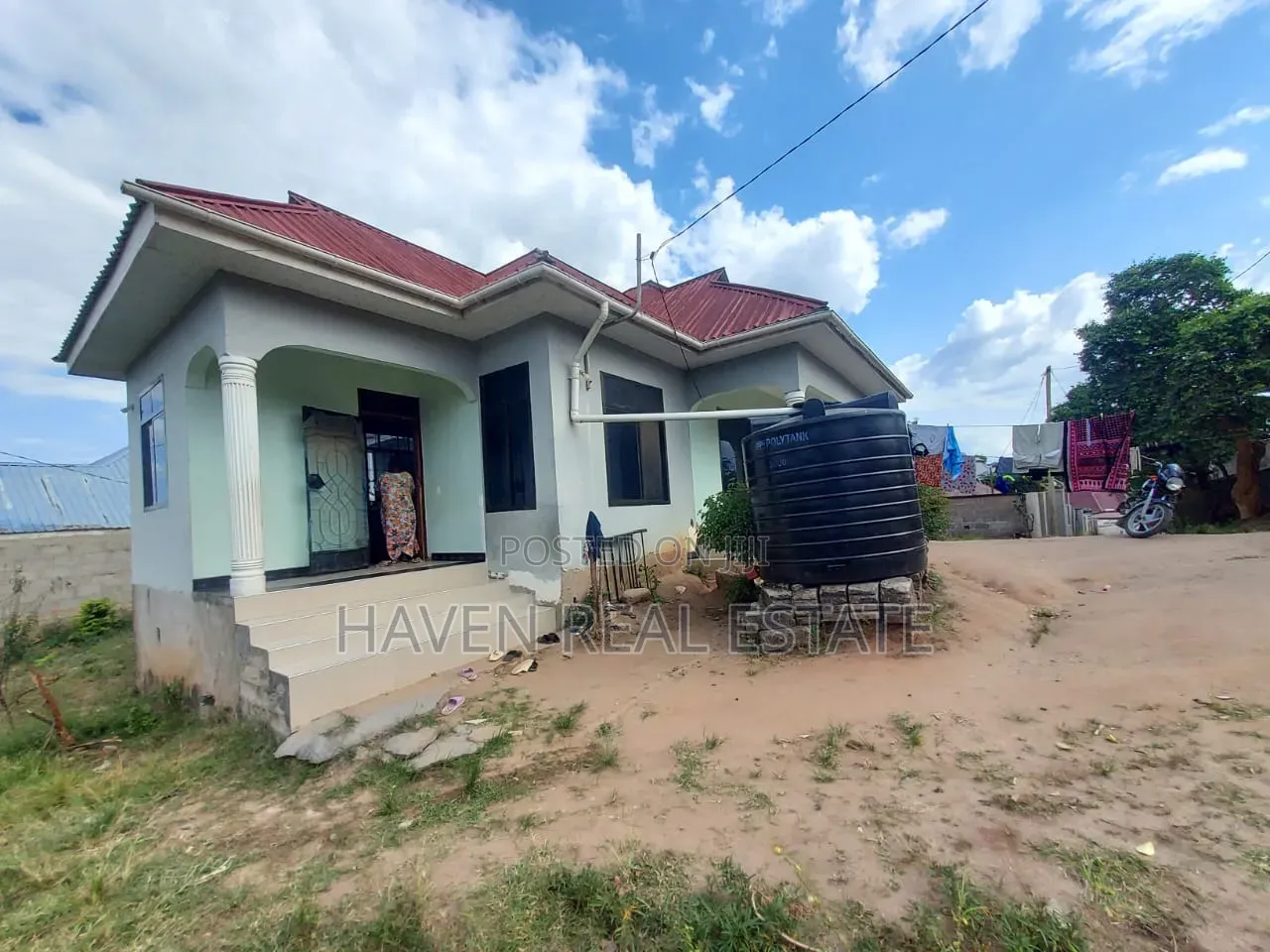 3bdrm House in Mbezi for sale in Mbezi