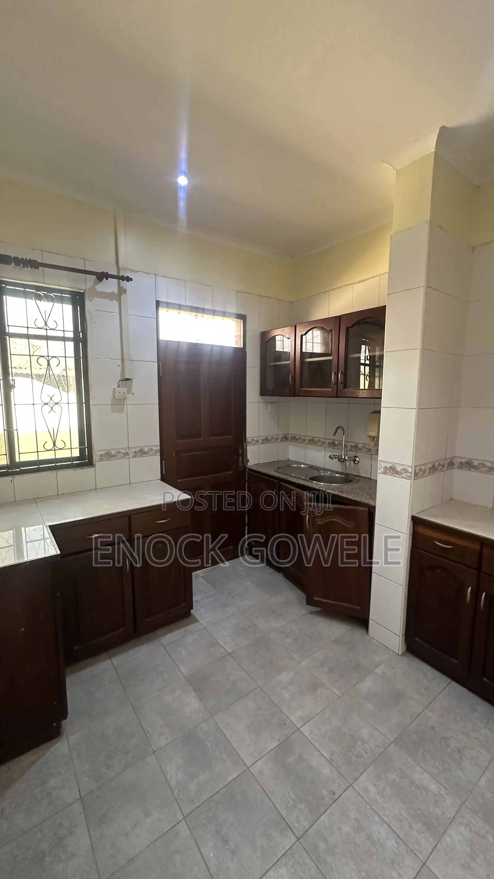 3bdrm House in Bwawani, Kinondoni for rent in Kinondoni