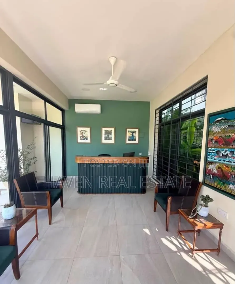 Furnished 1bdrm Apartment in Oyster Bay for rent in Oyster Bay