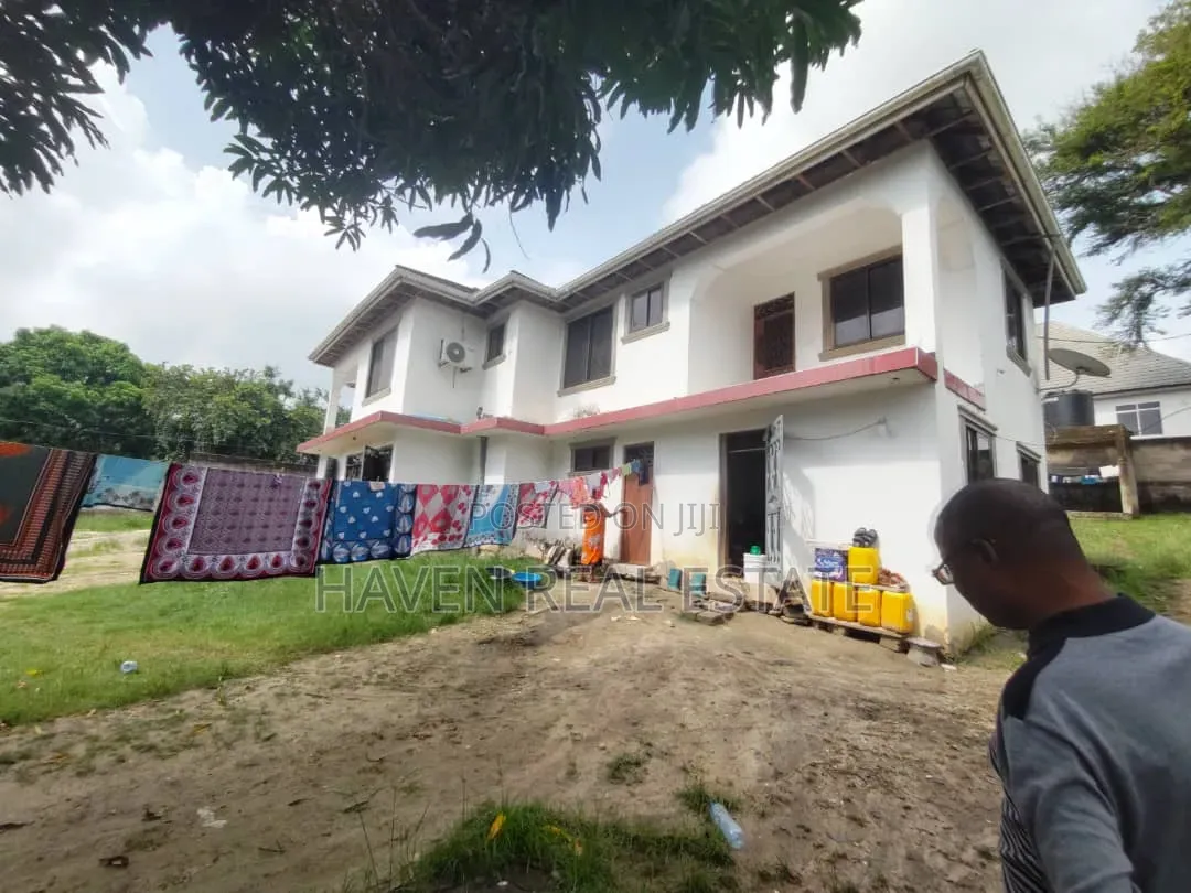 5bdrm House in Kibamba for sale in Kibamba