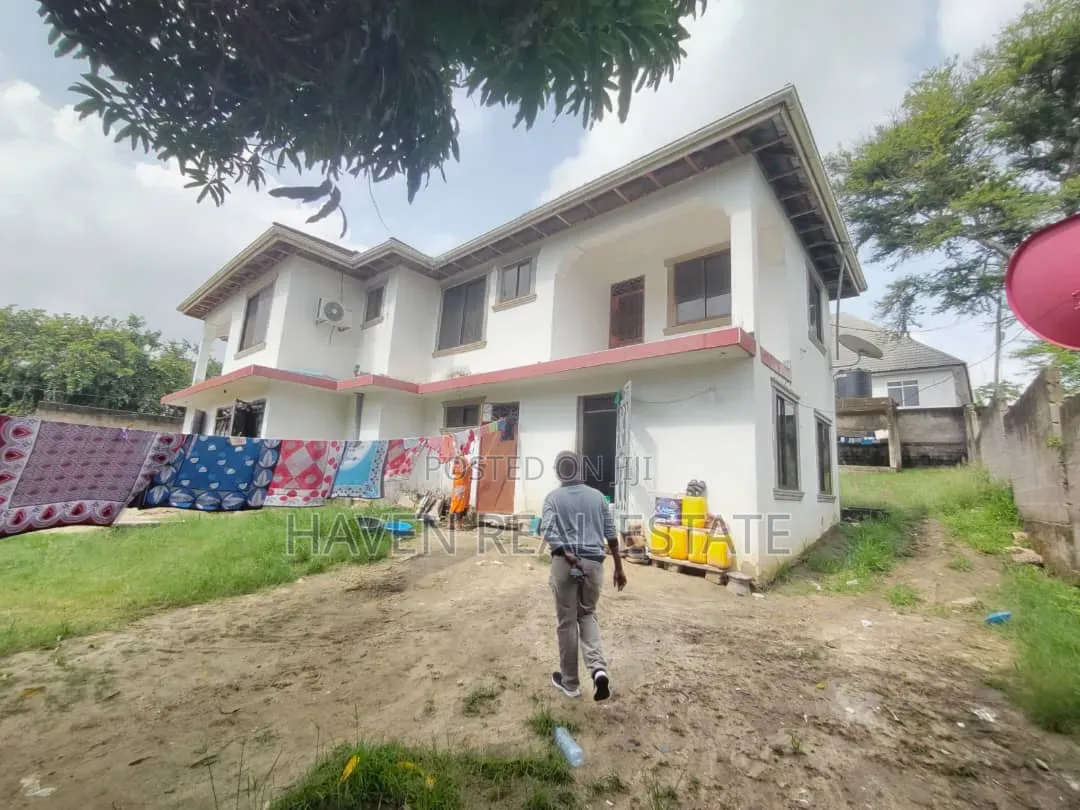 5bdrm House in Kibamba for sale in Kibamba