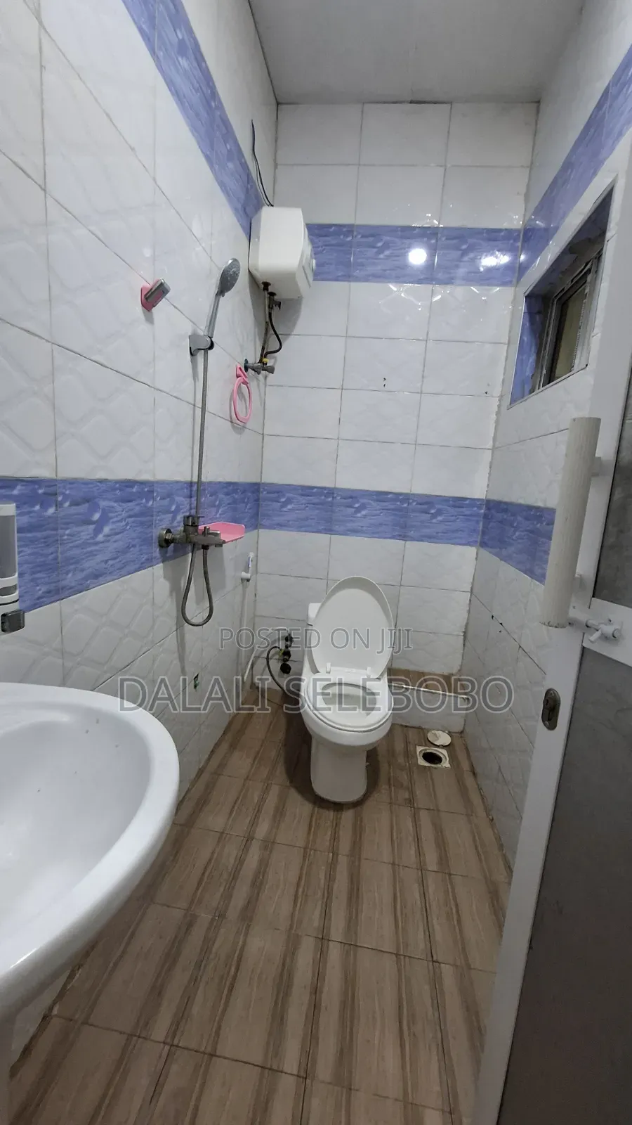 1bdrm Bungalow in Makumbusho Bus Stop, Kijitonyama for rent in Kijitonyama
