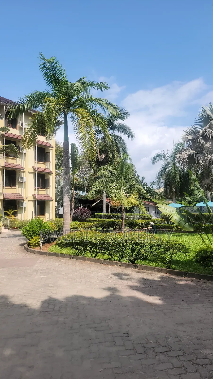 Furnished 3bdrm Apartment in Swedi Property, Masaki for rent in Masaki