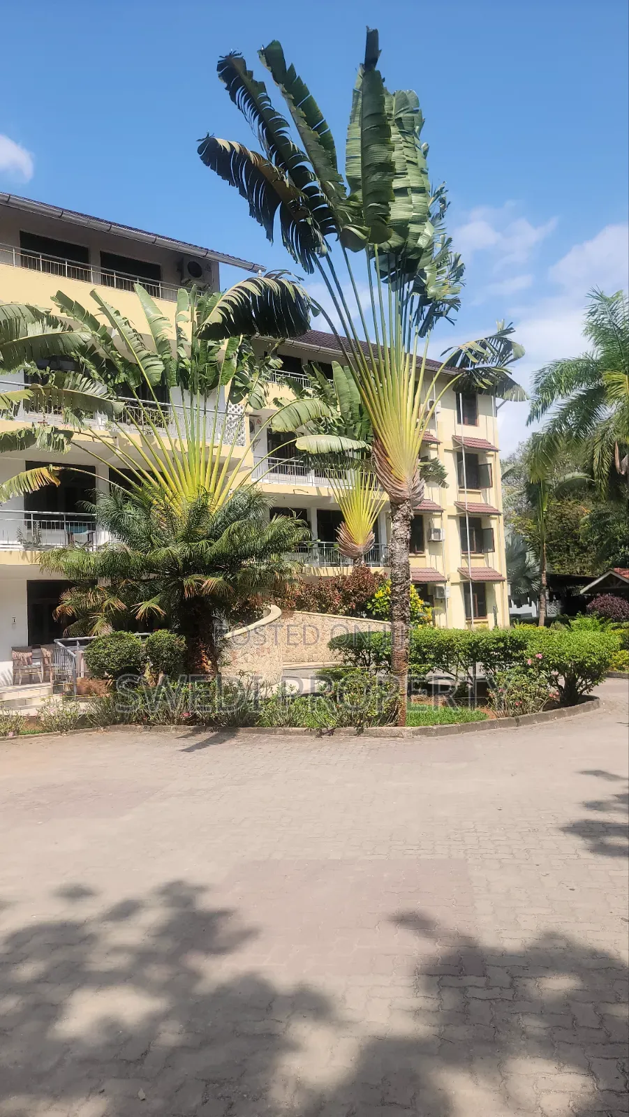 Furnished 3bdrm Apartment in Swedi Property, Masaki for rent in Masaki