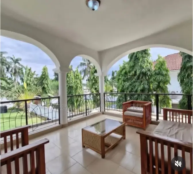 Furnished 3bdrm House in Kawe Beach for rent in Kawe