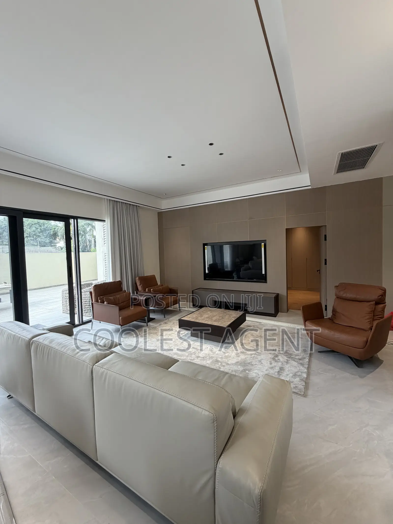 Furnished 3bdrm Apartment in Coolest Estate, Masaki for rent in Masaki