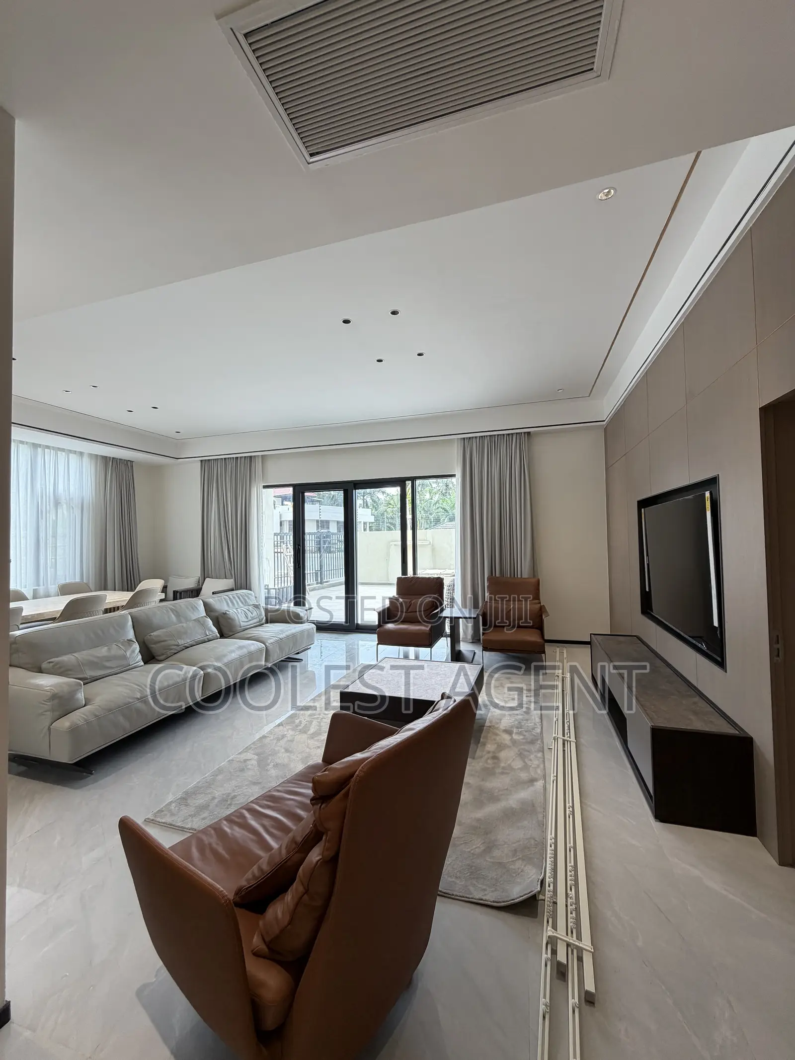 Furnished 3bdrm Apartment in Coolest Estate, Masaki for rent in Masaki