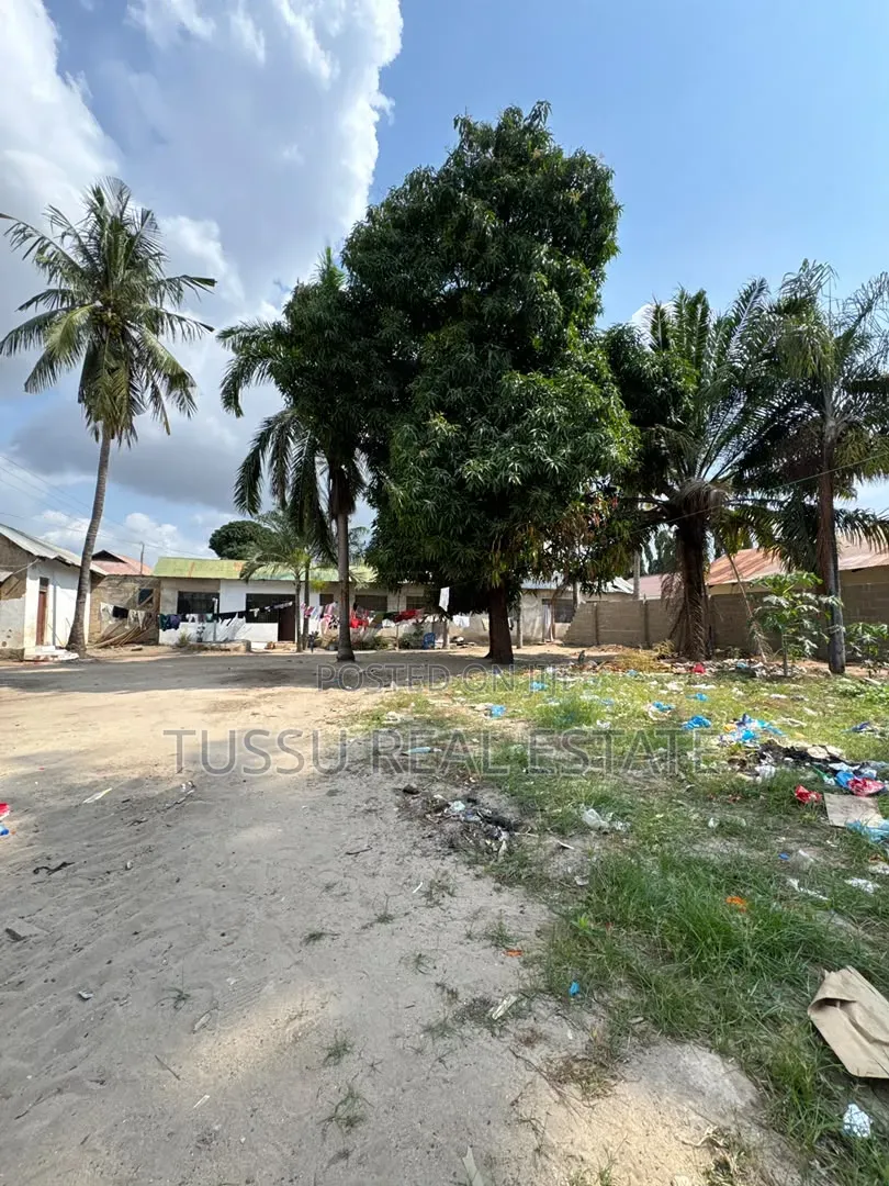 Plot for Sale Ununio Beach in Kinondoni