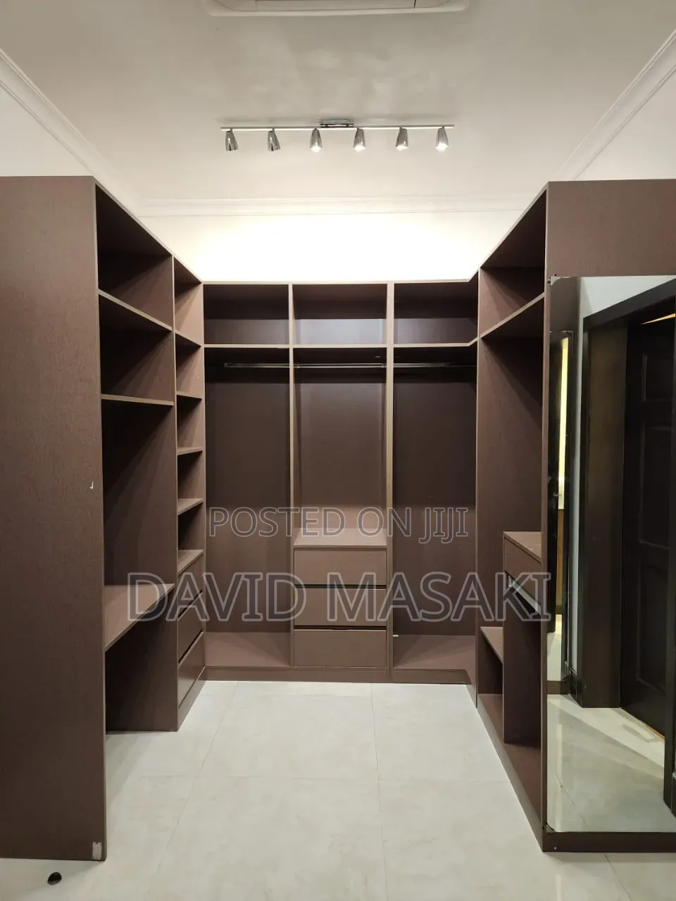 Furnished 5bdrm Mansion in Royal Mansion, Oyster Bay for rent in Oyster Bay