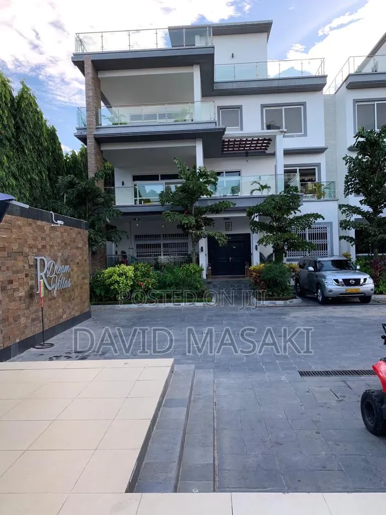 Furnished 5bdrm Mansion in Royal Mansion, Oyster Bay for rent in Oyster Bay