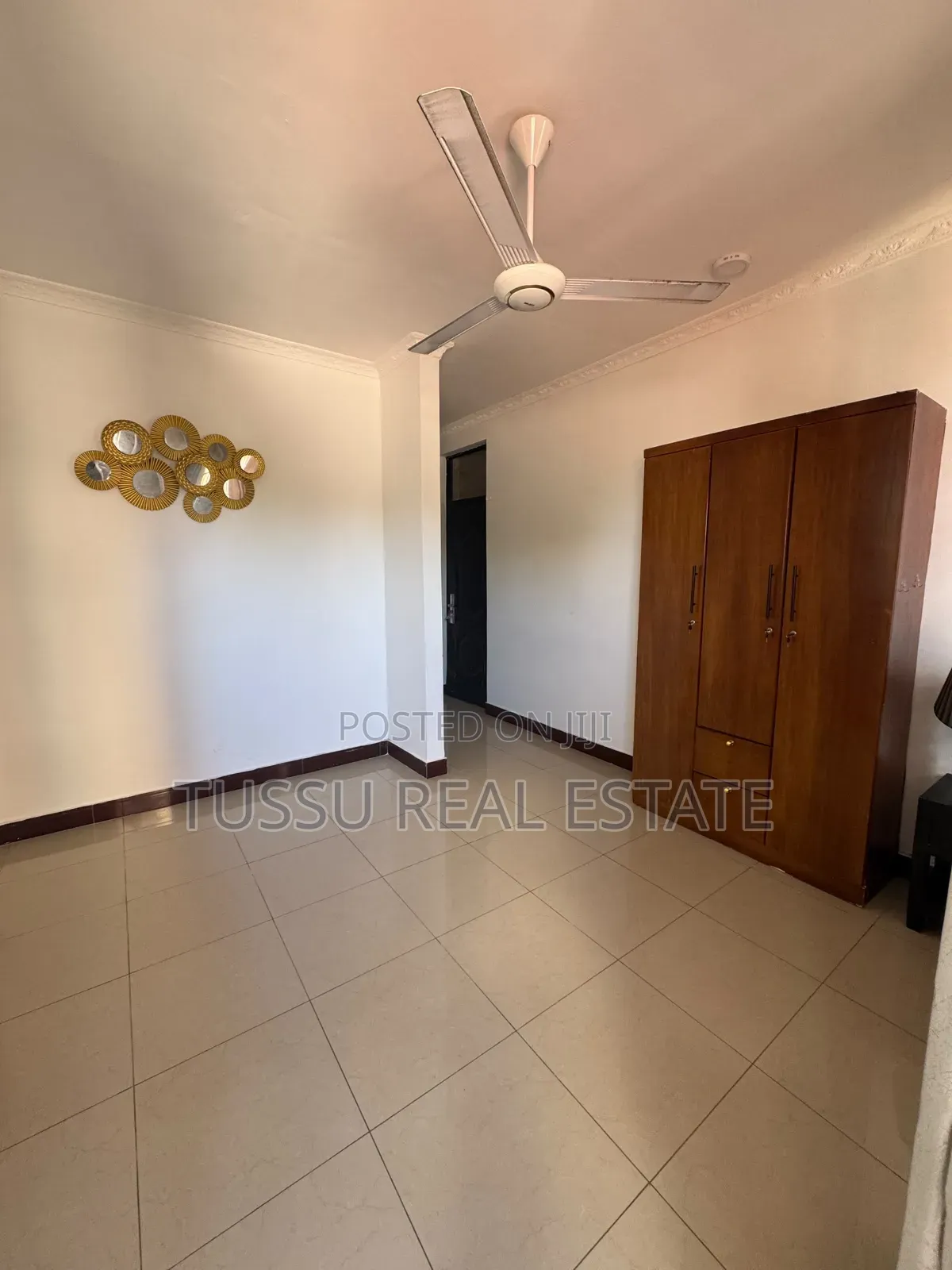 3bdrm Apartment in Msasani General Tyre, Mikocheni for rent in Mikocheni