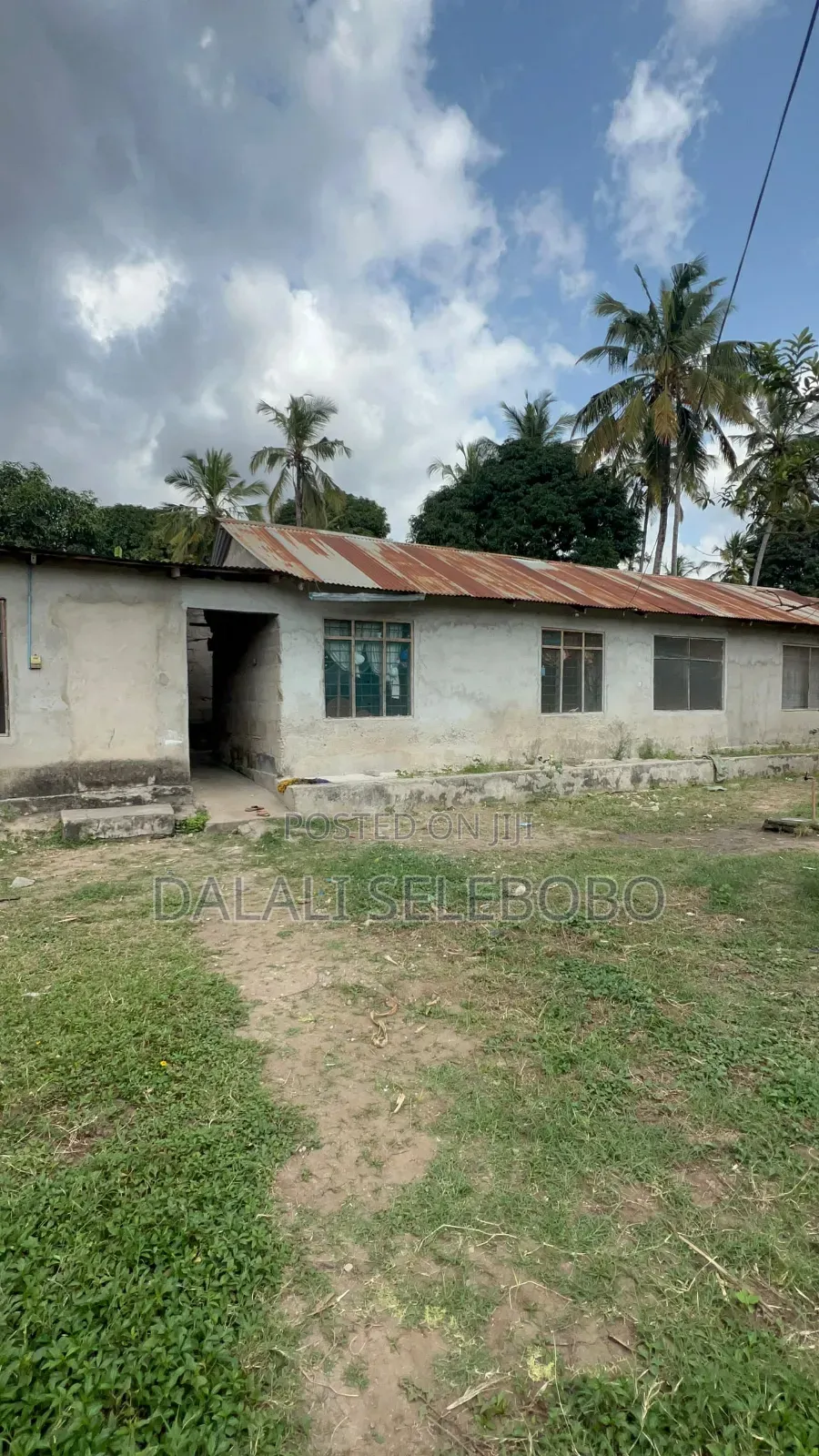 6bdrm Bungalow in Gongo La Mboto, Ilala for sale in Ilala