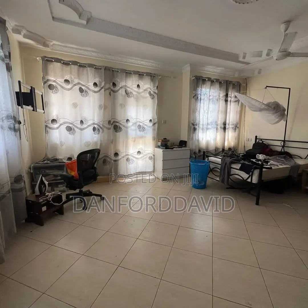 6bdrm House in Kahwa Real Estate, Mbweni for sale in Mbweni