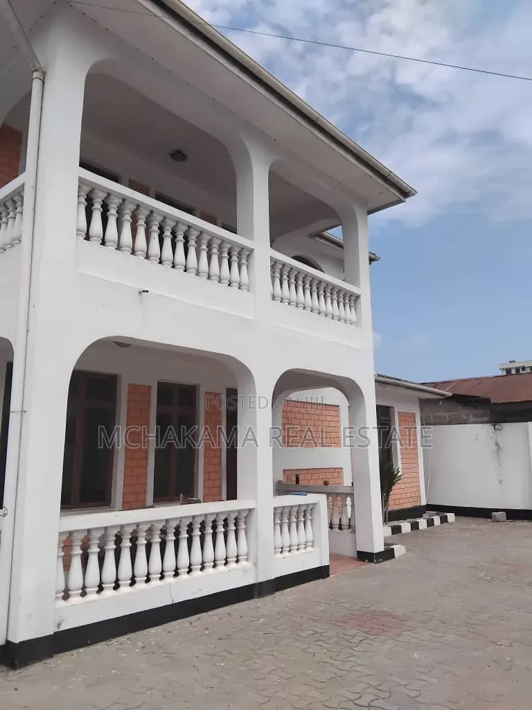 3bdrm Block of Flats in Mchakama Real Estate, Magomeni for sale in Magomeni