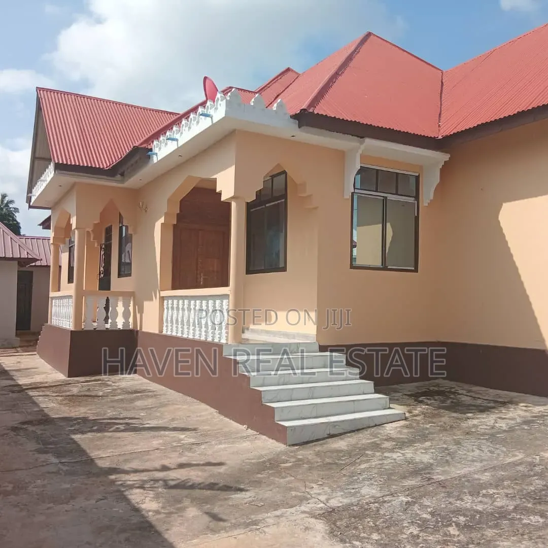 4bdrm House in Mjini for rent in Mjini