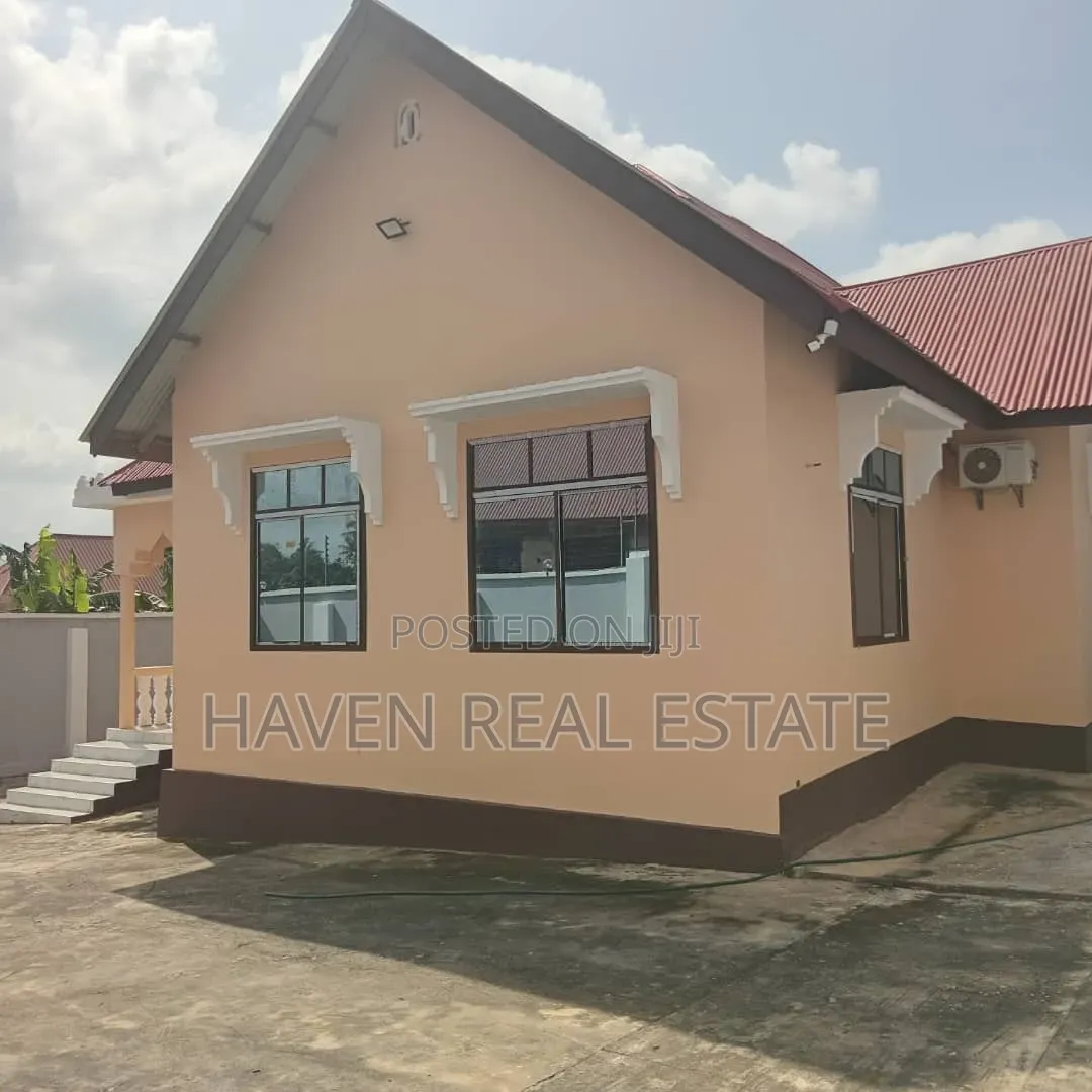 4bdrm House in Mjini for rent in Mjini