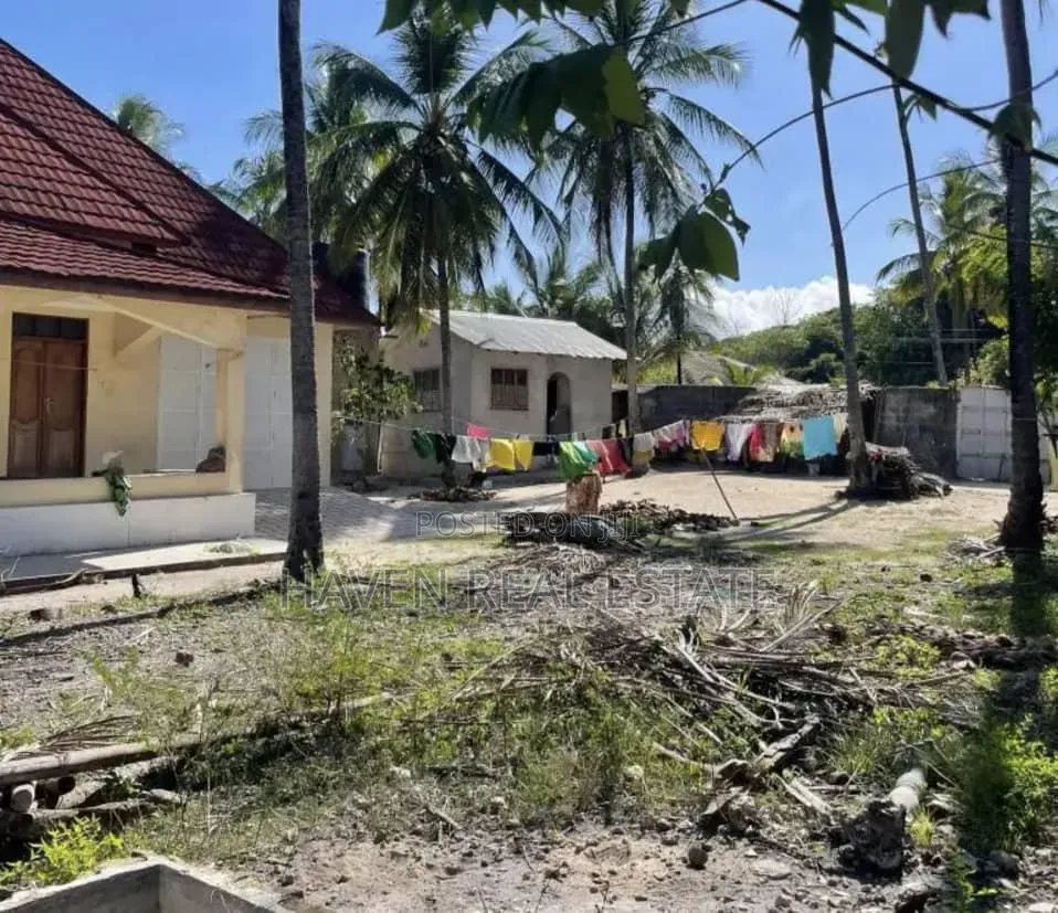 Beach Plot for Sale at Zanzibar in Kaskazini A