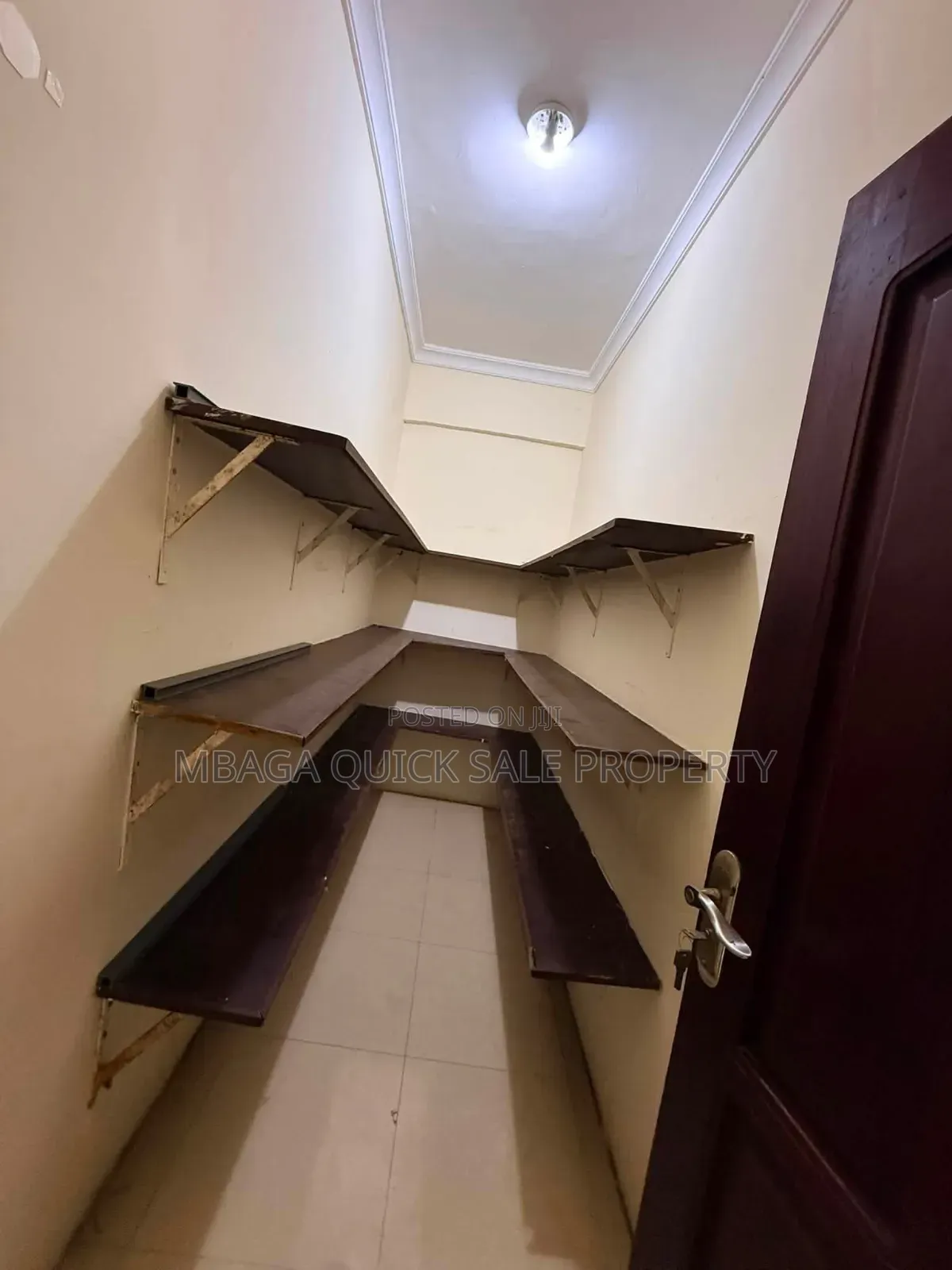 Furnished 4bdrm Apartment in Upanga West for rent in Upanga West