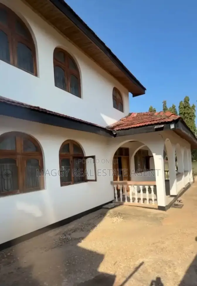 4bdrm House in Mbezi Beach Makonde for sale in Mbezi Beach