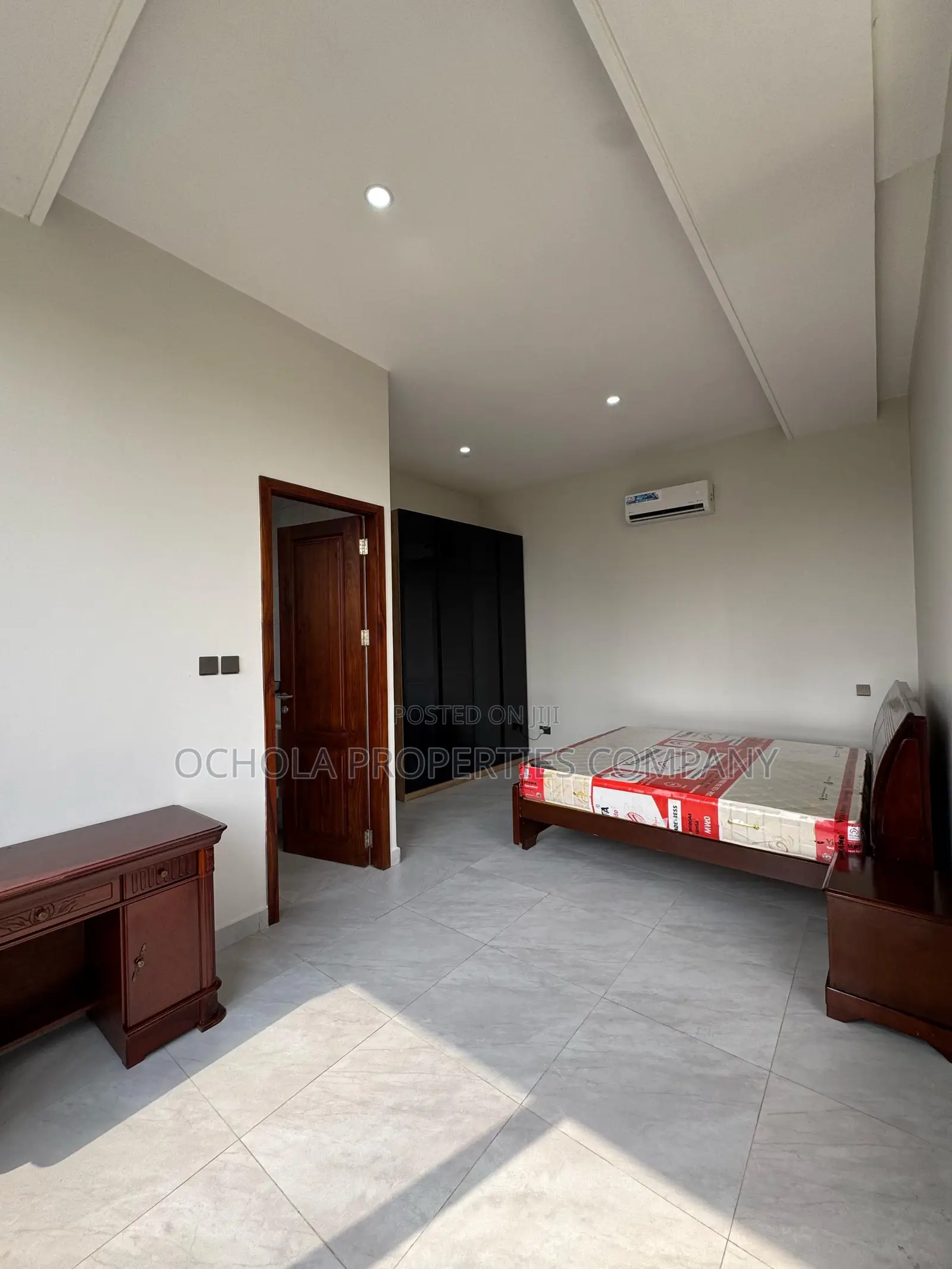 Furnished 2bdrm Penthouse in Mikocheni for rent in Mikocheni