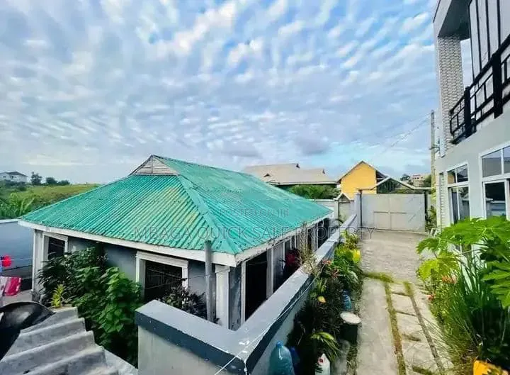 3bdrm House in Kimara Temboni for sale in Kimara