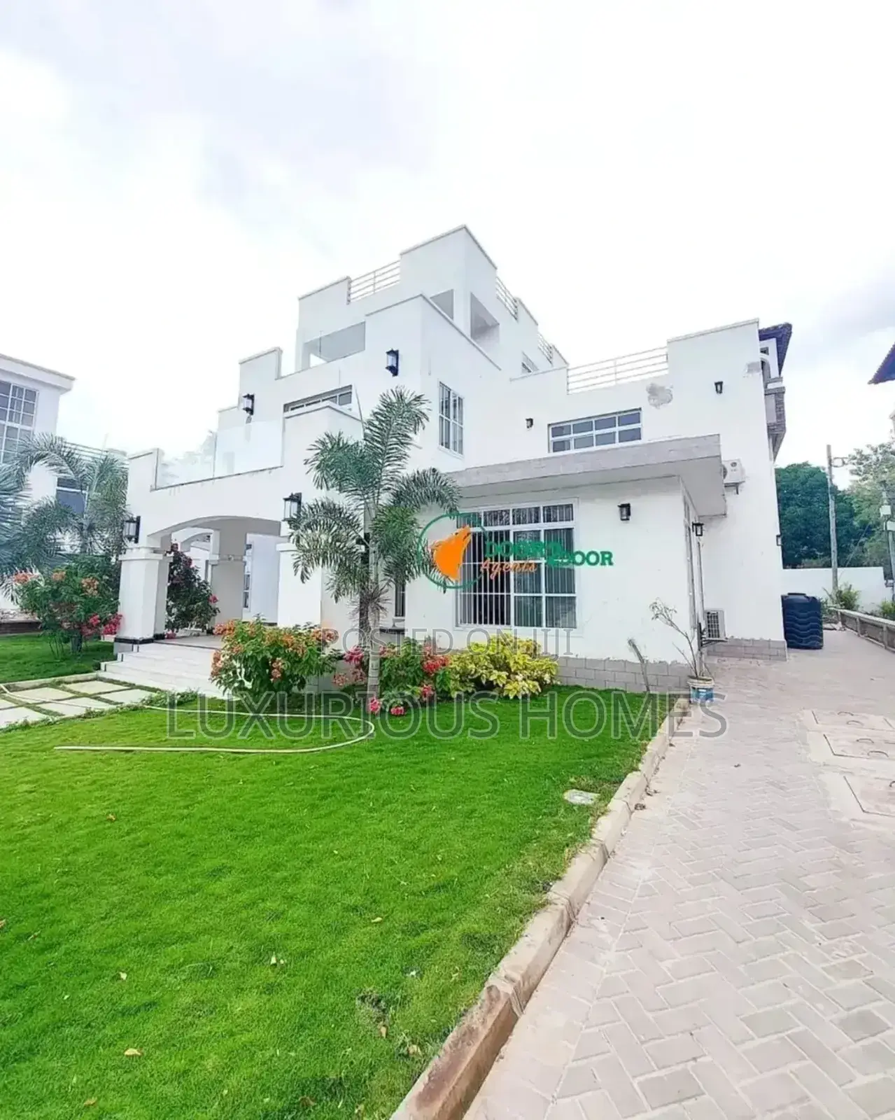 Furnished 5bdrm Villa in Mikocheni for rent in Mikocheni