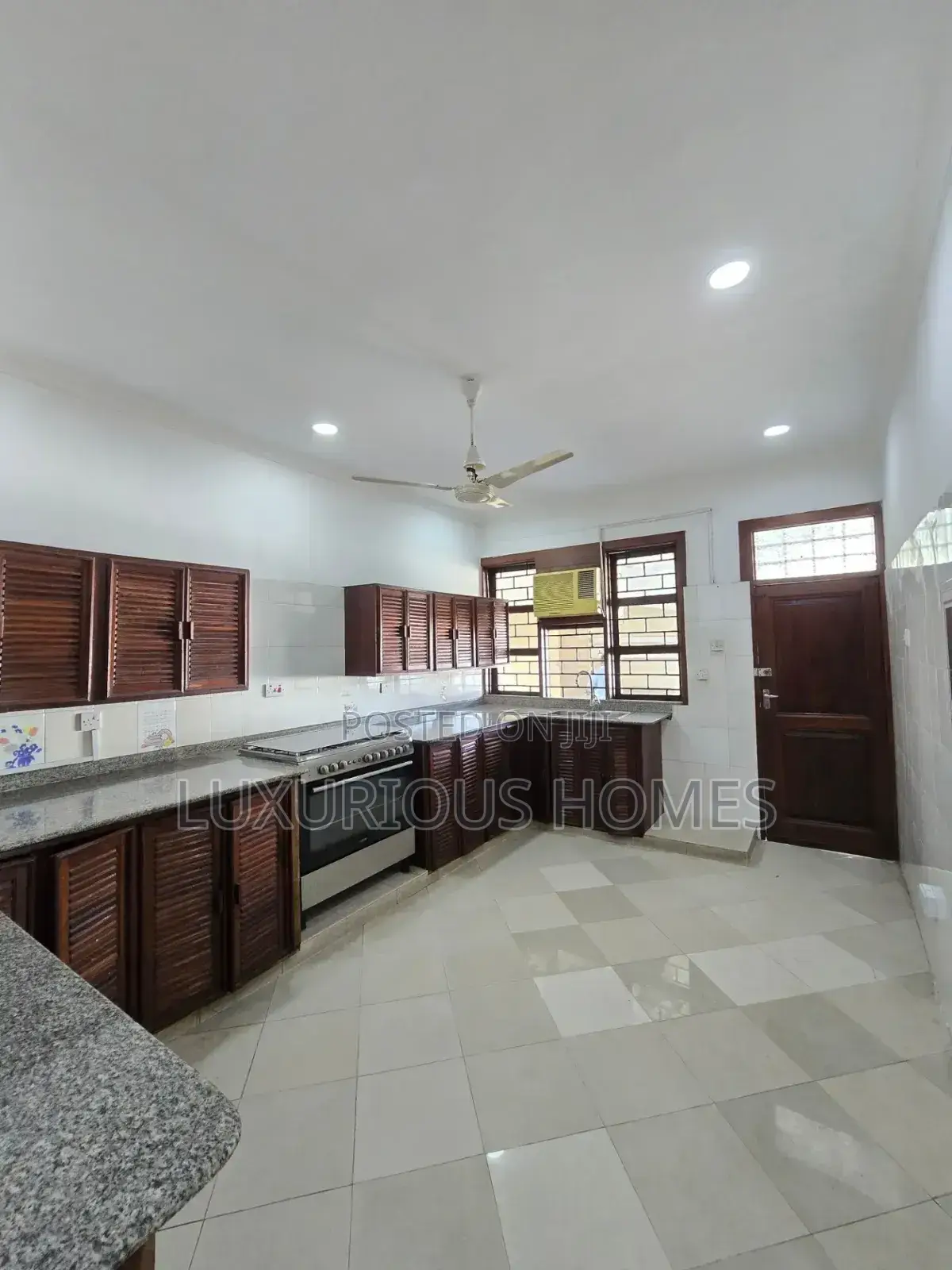 4bdrm House in Mikocheni for rent in Mikocheni