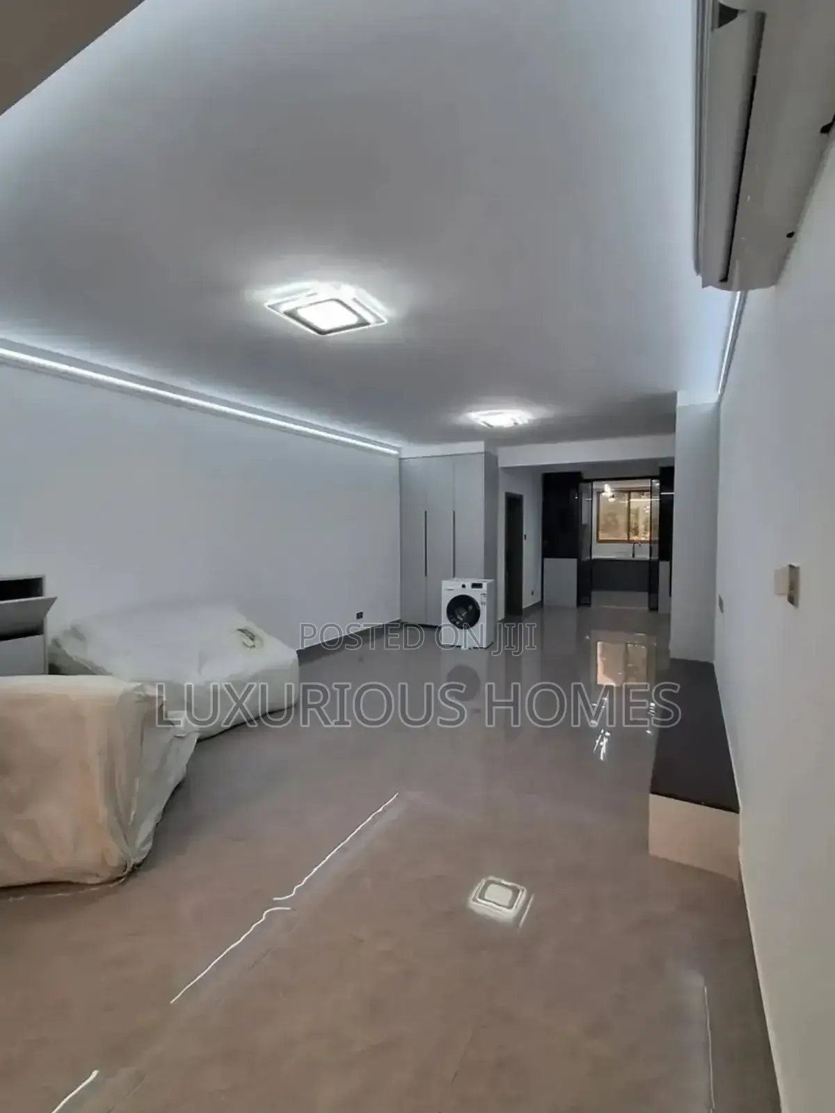 3bdrm Apartment in Oyster Bay for sale in Oyster Bay