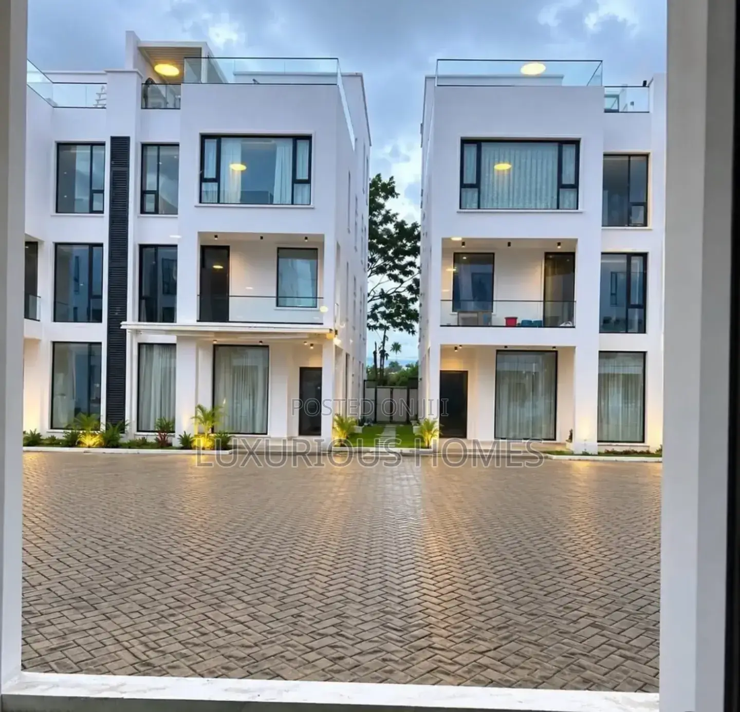 Furnished 5bdrm Villa in Oyster Bay for rent in Oyster Bay