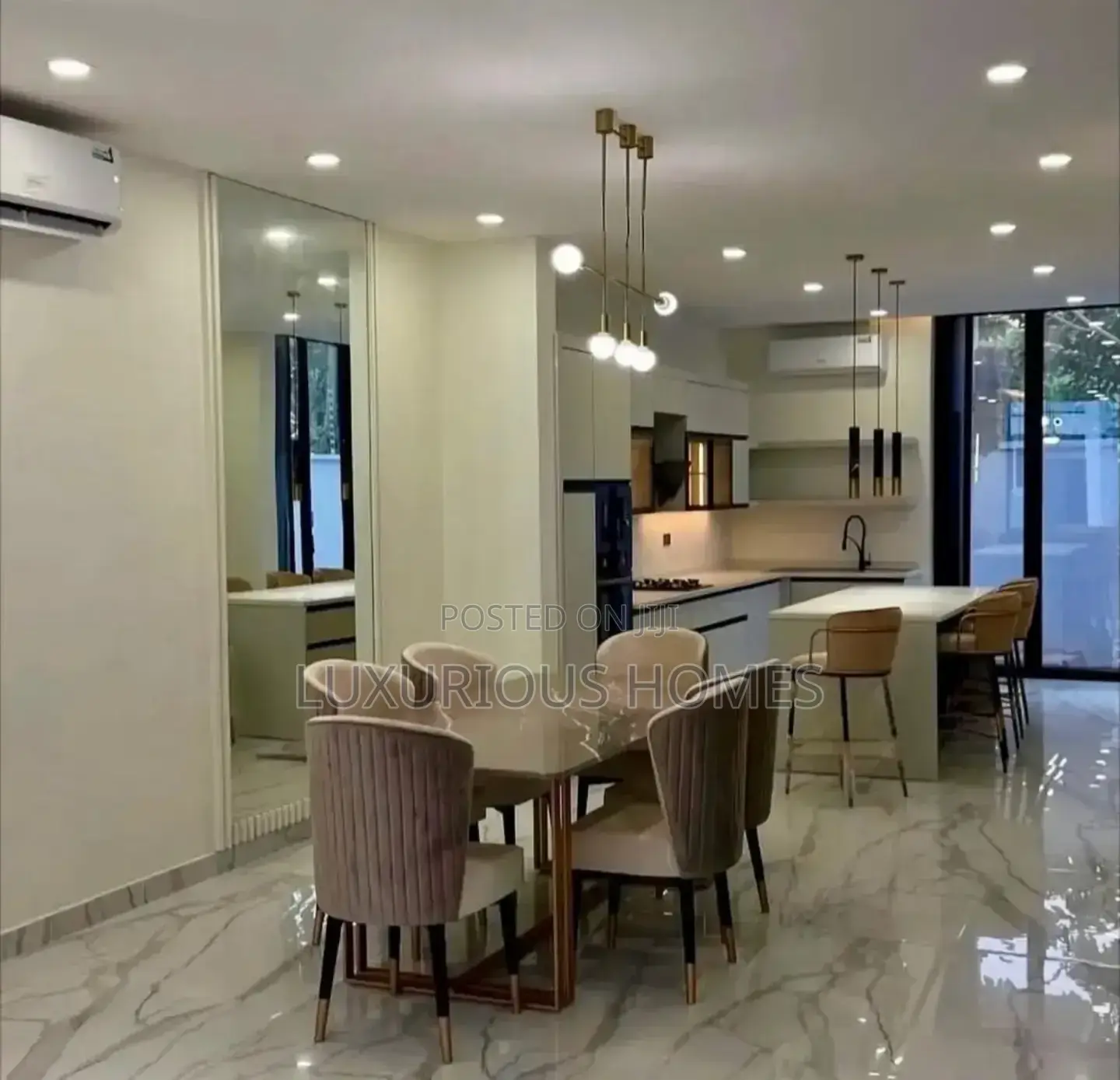 Furnished 5bdrm Villa in Oyster Bay for rent in Oyster Bay