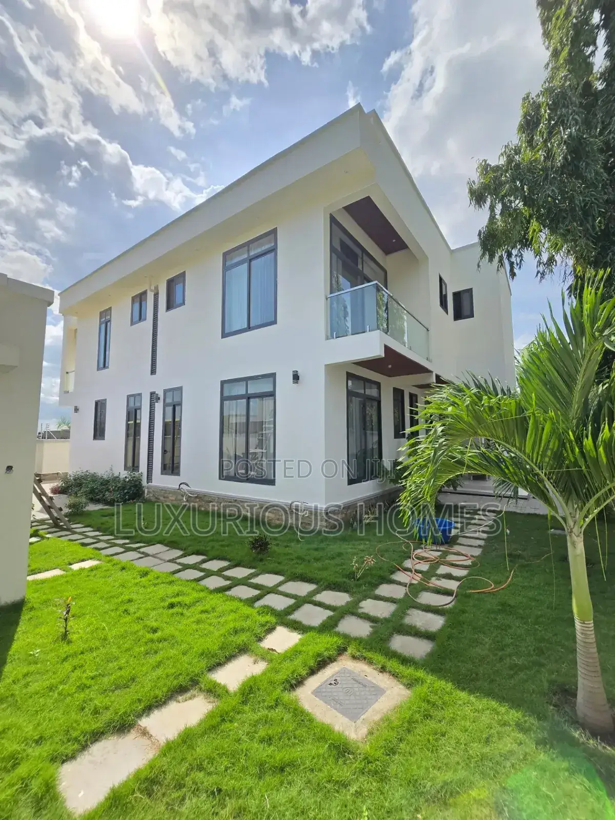 Furnished 5bdrm House in Mbweni for sale in Mbweni